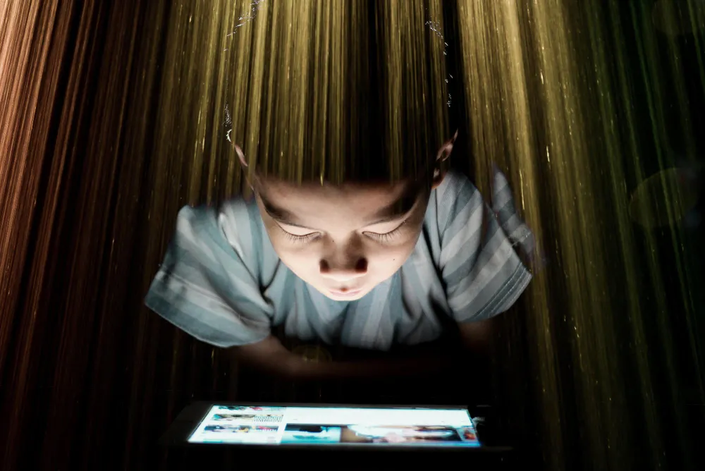 Bebeklerde ve Çocuklarda Ekran Bağımlılığı